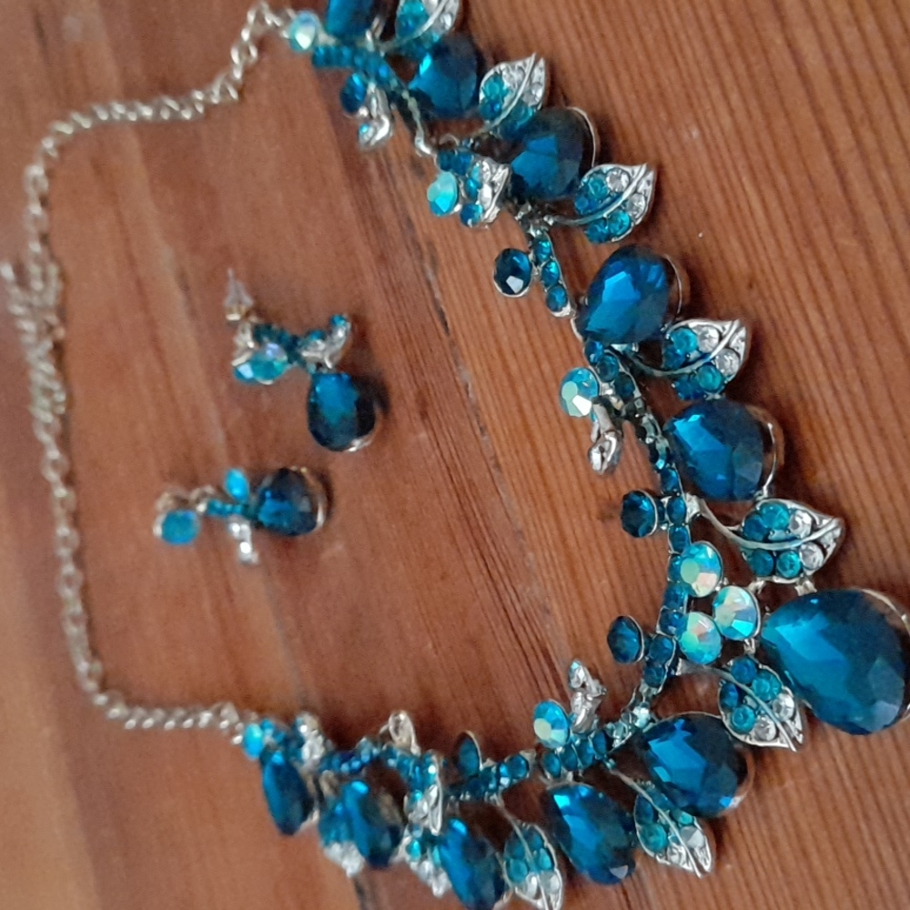 Aqua Costume Jewlery Set